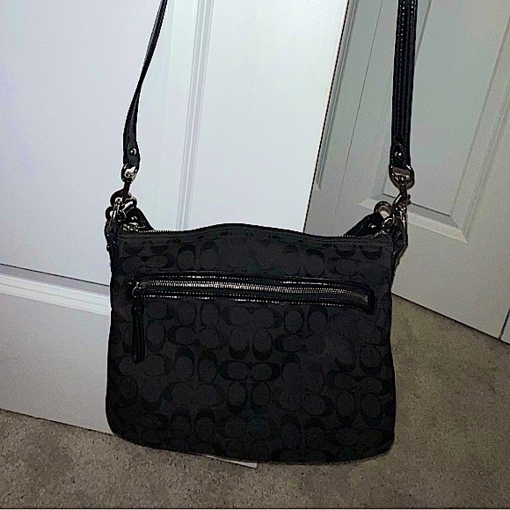 Black crossbody canvas signature COACH - Picture 4 of 9